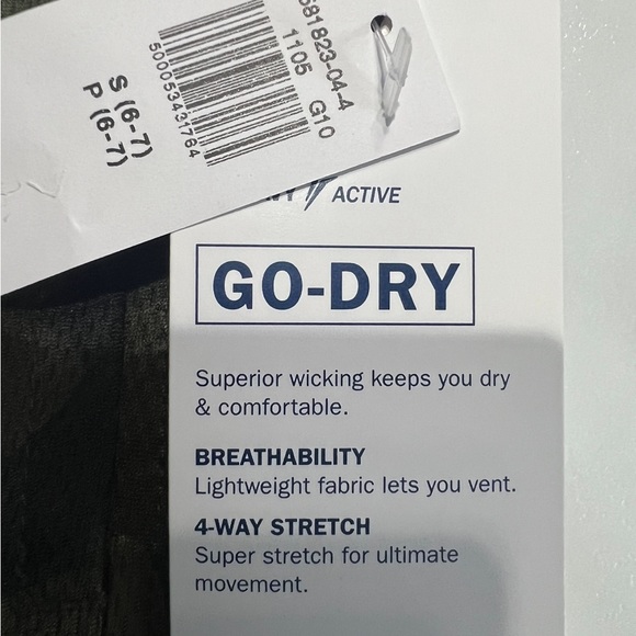 Old Navy Go Dry Green Camo Shorts, Boys Small (6/7) - Picture 4 of 4